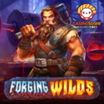 Forging Wildsスロットゲーム：鍛冶屋をテーマにしたリールにハンマー、アンビル、炎のシンボルが並び、特別なワイルドシンボルが鍛造される様子が特徴的な画面